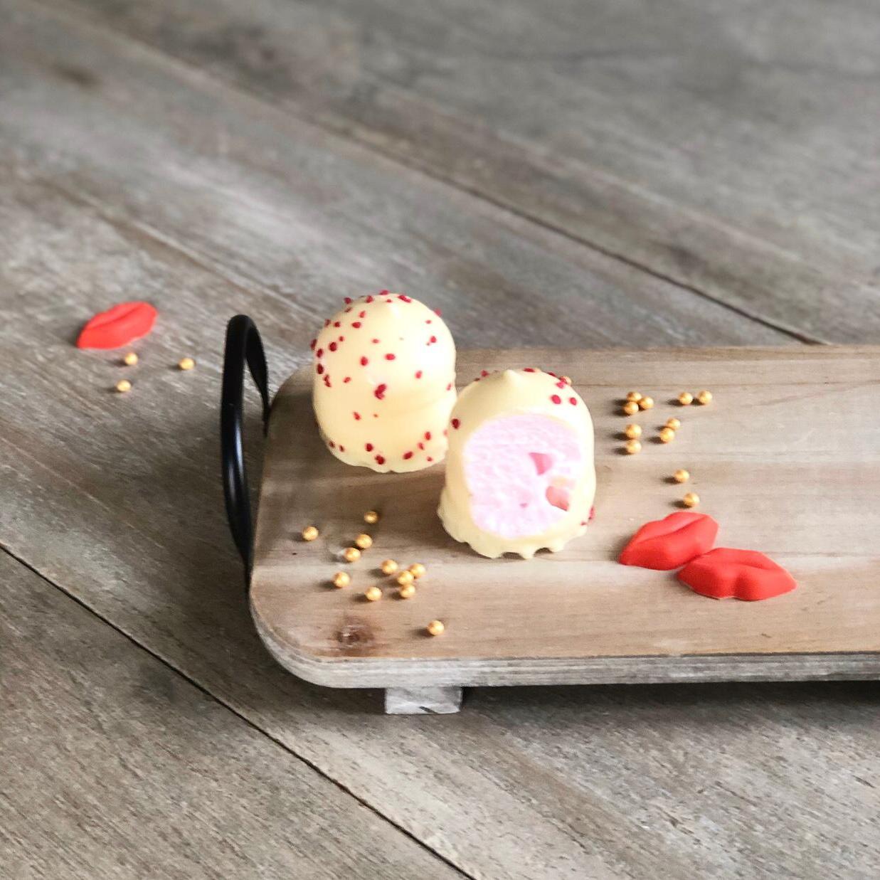 Chocozoenen Aardbeien Wit